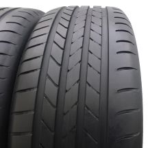 3. 2 x GOODYEAR 235/45 R19 95V EfficientGrip MOExtended RunFlat Lato 2015 6-6,8mm