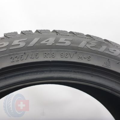 4. Opony 225/45 R19 2x PIRELLI 96V Sottozero 3 Winter Zimowe 2020 7-7,2mm