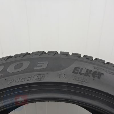 10. Opony 235/45 R18 2x PIRELLI 98V XL Sottozero 3 Winter PNCS T0 Elect Zimowe 2023, 2024 7mm