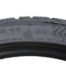 7. 2 x NOKIAN 235/35 R19 87V WR Haka Sipe N0 Zima 2011 7,5mm
